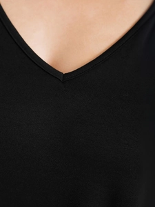 Close-up of the V-neck stitching and fine knit texture on the black casual women's T-shirt