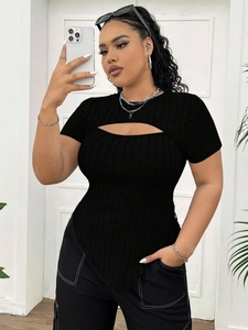 Slim fit black ribbed knit crop top with crescent cutout and V-shaped hemline