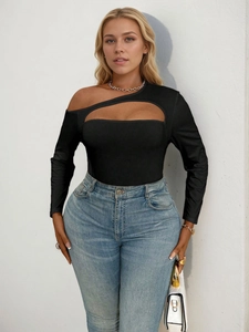 Sexy black long sleeve bodysuit with asymmetric shoulder cutout for street style look