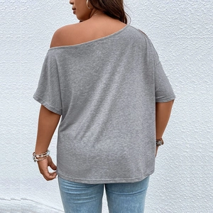 Medium gray plus size off-shoulder short sleeve tee with loose fit and heather texture
