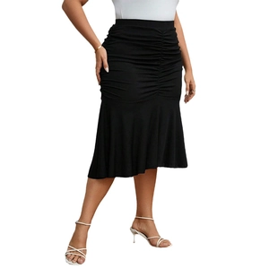 Elegant black ruched mermaid midi skirt with high elastic waist and fishtail hemline