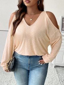 T-shirt grande taille femme à col V et épaules dénudées manches longues abricot