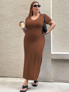 Plus size brown ribbed knit maxi dress with short sleeves and side slit detail