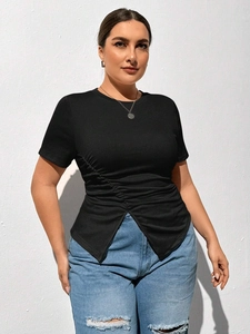 T-Shirt Grandes Tailles Femme Froncé Noir Uni Manches Courtes Col Rond Ourlet Fendu Asymétrique Haut Décontracté