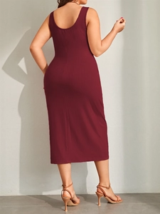 Sleeveless burgundy ribbed midi dress with open back design and bodycon fit for summer