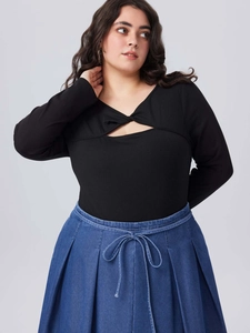 Women's plus size bodysuit with cutout twist top and high waist pleated denim skirt
