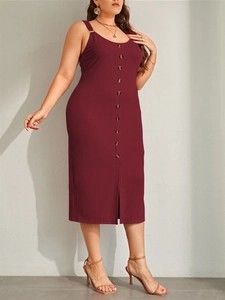 Plus size sleeveless knit midi dress in wine red with button-up front and front slit