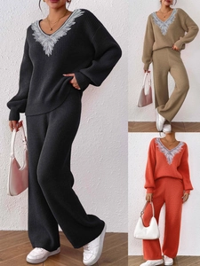 Women V-Neck Knit Top And Bottom Polyester Ribbed Long Sleeve Sweater And Wide Leg Straight Pants Casual Streetwear Outfit