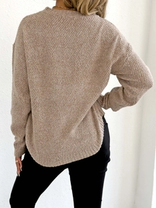 Maglione in maglia beige girocollo da donna con vestibilità ampia vista posteriore