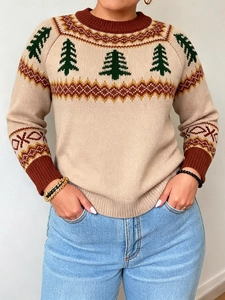 Women's oversized beige Christmas sweater with green tree jacquard and red ribbed trims