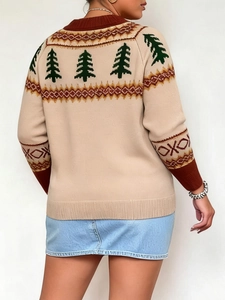Women's oversized knit Christmas tree sweater with festive jacquard pattern on back