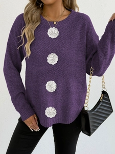Pull en maille violet à manches longues avec quatre fleurs de rose 3D blanches sur le devant