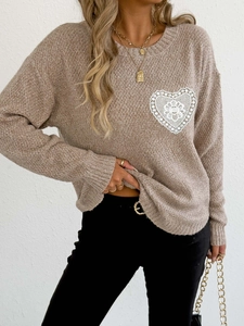 Jersey de punto para mujer marrón café con parche de corazón de encaje blanco y cuello redondo