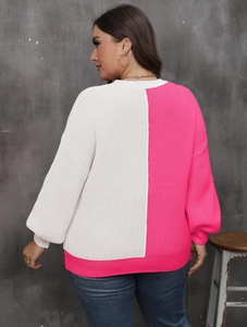 Plus size women's crewneck knit sweater with heart patchwork and contrast color block