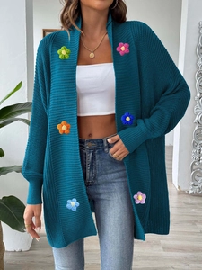 Gilet en maille bleu lac pour femme avec broderies florales 3D et coupe décontractée