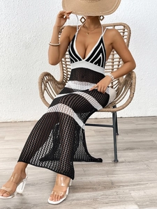 Women's Crochet Knitted Maxi Dress Black White Striped Hollow Out Halter V Neck Beach Cover Up Vacation Sexy Long Dress
