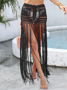 Gonna da spiaggia bohémien nera all'uncinetto con lunghe nappe e coulisse regolabile