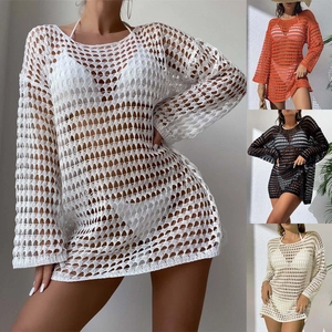 Détails du motif crocheté du cache-maillot de plage pour femme en quatre coloris