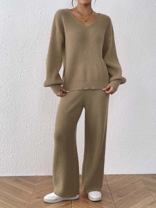 Detailed texture of khaki V-neck knit sweater and wide-leg trousers two-piece set
