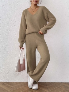 Detailed texture of khaki V-neck knit sweater and wide-leg trousers two-piece set