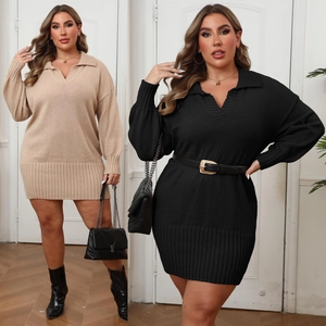 Detailed knit texture on long sleeve polo collar dress for a refined autumn look