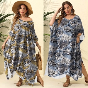 Plus size batwing sleeve maxi dress with leopard abstract print and high side slit