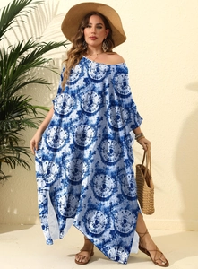 Loose blue and white tie-dye print beach maxi dress with high slit and asymmetric hem