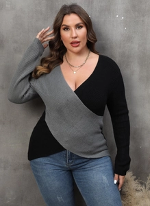Plus size colorblock surplice V-neck sweater in grey and black knit for women