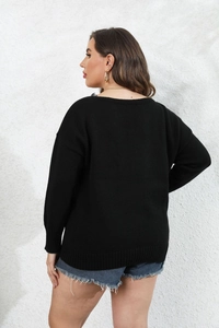 Women's plus size black V-neck sweater with lace splicing and loose knit long sleeves