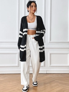 Women's loose casual black and white striped long knit cardigan for autumn fashion wear