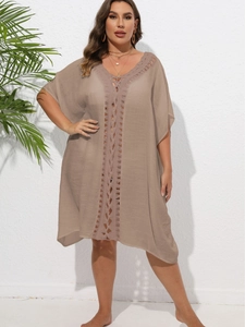 Tunique de plage bohème grande taille avec dentelle au crochet et manches chauve-souris