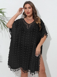 Robe de plage grande taille noire pour femme avec dentelle au crochet et ourlet à franges