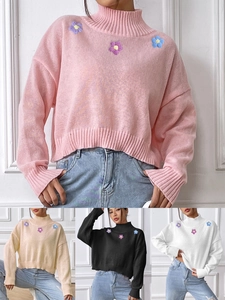 Women's Casual High Neck Knit Sweater With 3D Floral Embroidery Long Sleeve Short Loose Pullover Top Streetwear Fashion