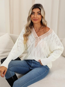 Women's hollow knit sweater with lace V-neck and batwing sleeves in off-white