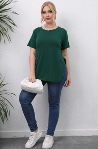 Plus size dark green short sleeve T-shirt with side slits and a loose casual fit