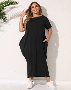 Detail of plus size short sleeve casual black maxi dress with side pockets for women