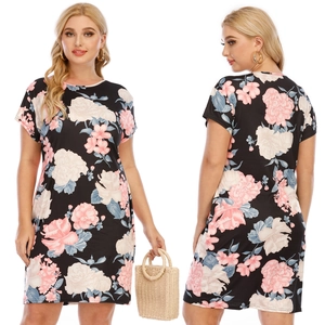 Robe Grande Taille Femme à Imprimé Floral Manches Courtes Col Rond Décontractée Robe T-Shirt Droite Mini Tenue de Vacances Été