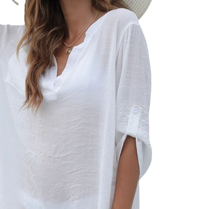 Élégante tunique de plage blanche à col en V et manches 3/4 réglables pour femme
