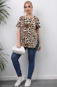Detail view of leopard print short sleeve top with stylish side slit and round neck