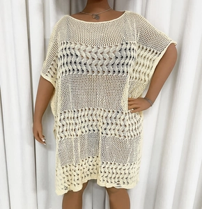Robe de plage au crochet grande taille blanc crème avec motif ajouré en maille ondulée