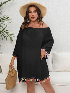 Robe de plage grande taille noire avec épaules dénudées et franges de glands colorés