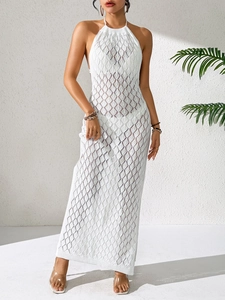 Robe longue blanche au crochet à licou avec motif ajouré en losange pour style plage