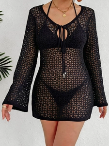 Robe de plage au crochet noir pour femme avec manches longues et décolleté en V profond