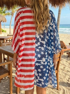 Kimono de plage pour femme avec motif étoiles et rayures et manches chauve-souris