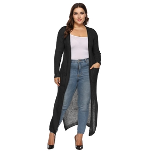 Lungo cardigan nero in maglia da donna con tasche e design frontale aperto