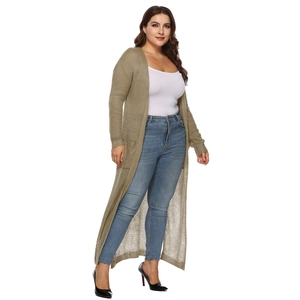 Cardigan lungo in maglia verde grigio con trama traforata e maniche lunghe