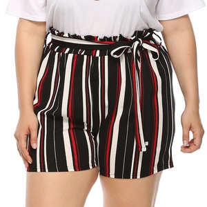 Short grande taille à rayures pour femmes avec taille haute et un joli nœud élégant