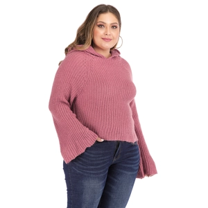 Detail of plus size dark pink ribbed knit hoodie featuring flared sleeves and cozy texture