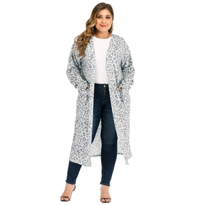 Women's plus size long leopard print knit cardigan with pockets and long sleeves