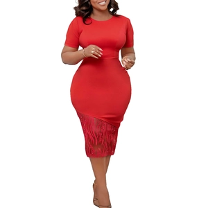 Elegantes rotes Kurzarm-Bodycon-Kleid mit besticktem Saum aus Spitze für Damen